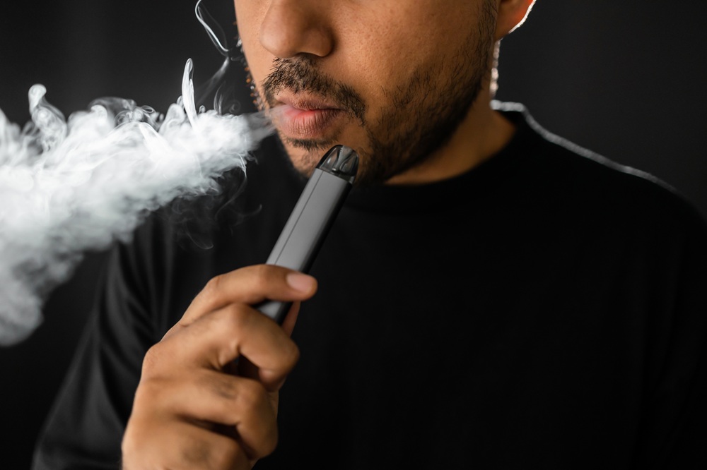 Imagem de capa - Vape aumenta os riscos à saúde entre os jovens